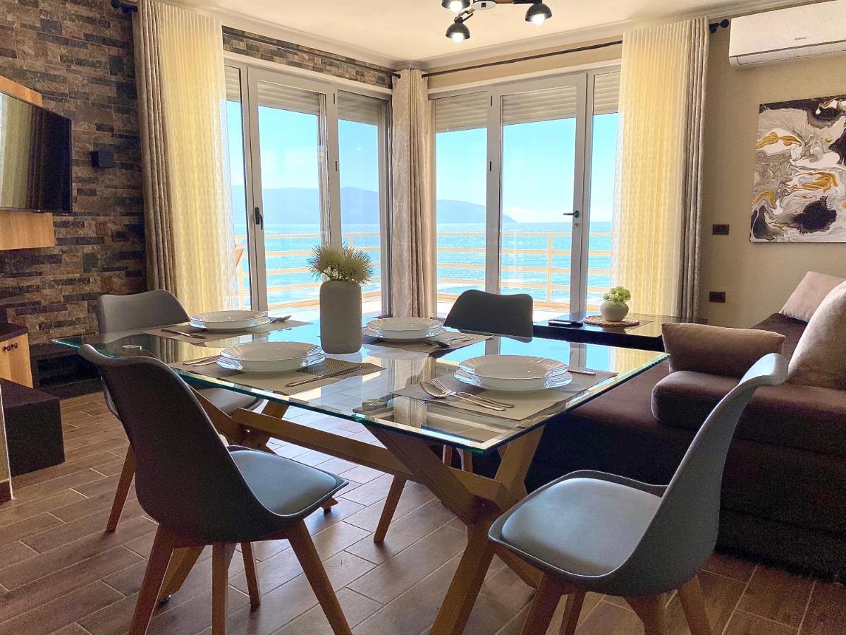 Eka Luxury Beachfront One-bedroom *