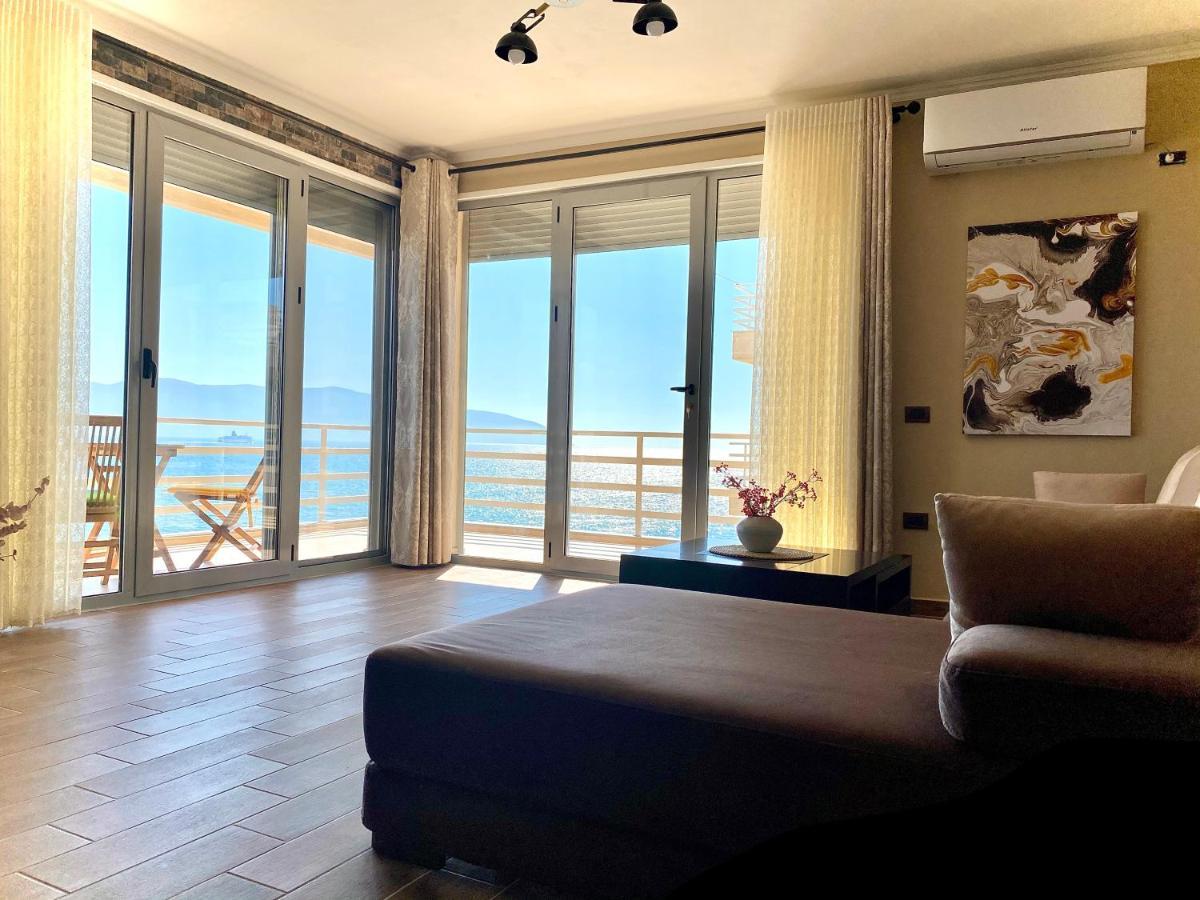 Eka Luxury Beachfront One-bedroom Appartement *