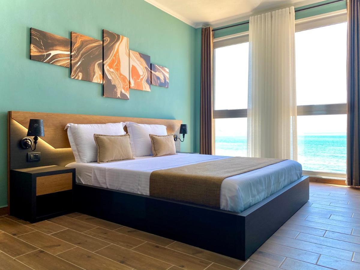 Eka Luxury Beachfront One-bedroom *