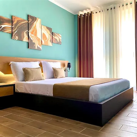 Eka Luxury Beachfront One-Bedroom Apartment Vlore Exterior photo